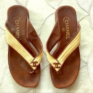 Pre-loved Vintage Chanel Raffia Sandals